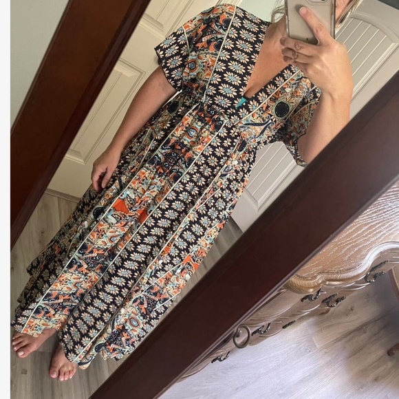 Boho Floral Print V neck Short Sleeve Flared hem Maxi Dress - Picture 1 of 4
